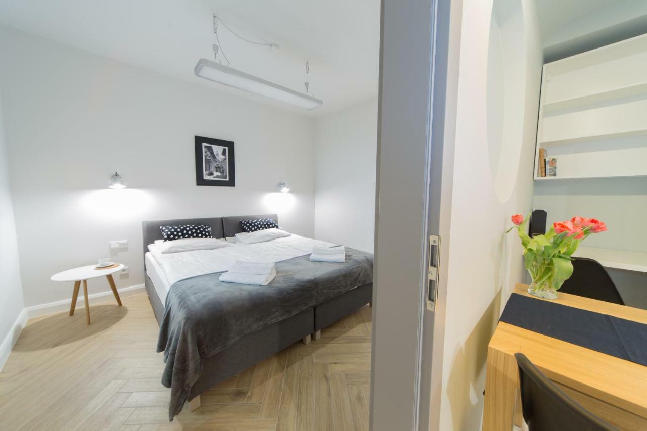 M5 Main Square Stylish One Bedroom Krakau Buitenkant foto